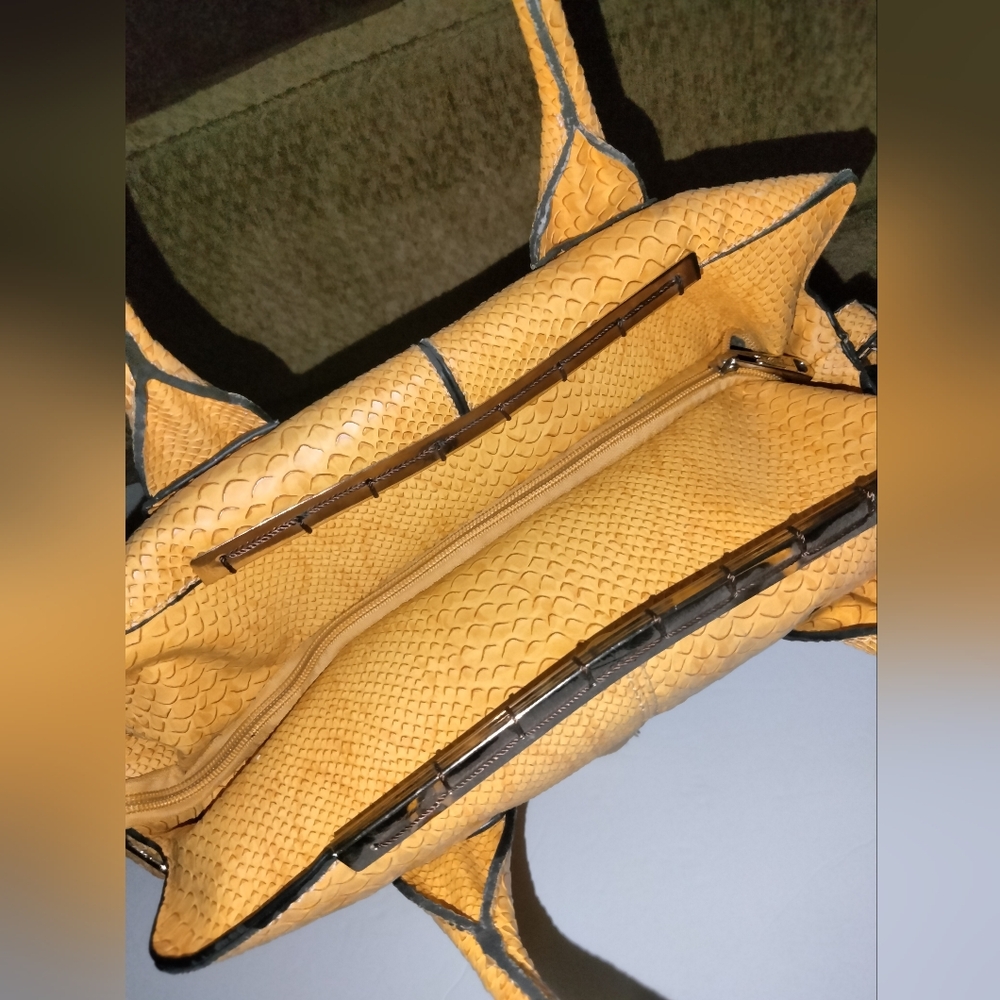 Bellaluca (Yellow) Snake Texture Pattern Double H… - image 5